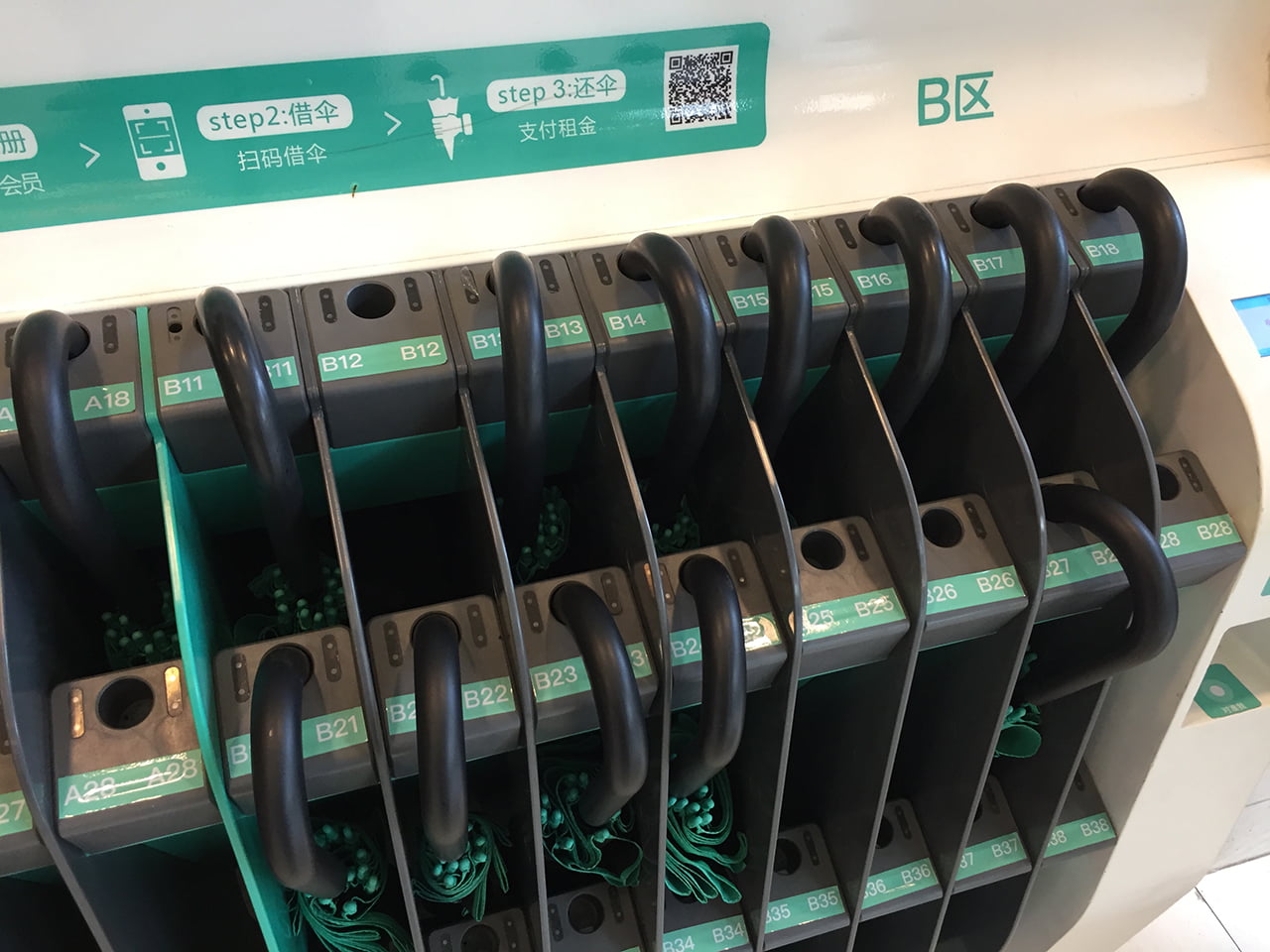 Chytré deštníky Mosun v Číně