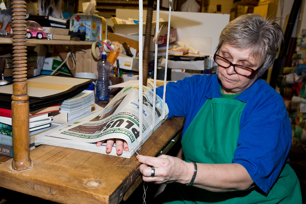 Navštívili jsme největší knihařskou dílnu v Praze