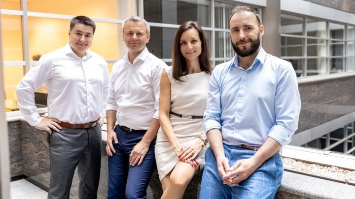 Management českého technologického holdingu Synequs