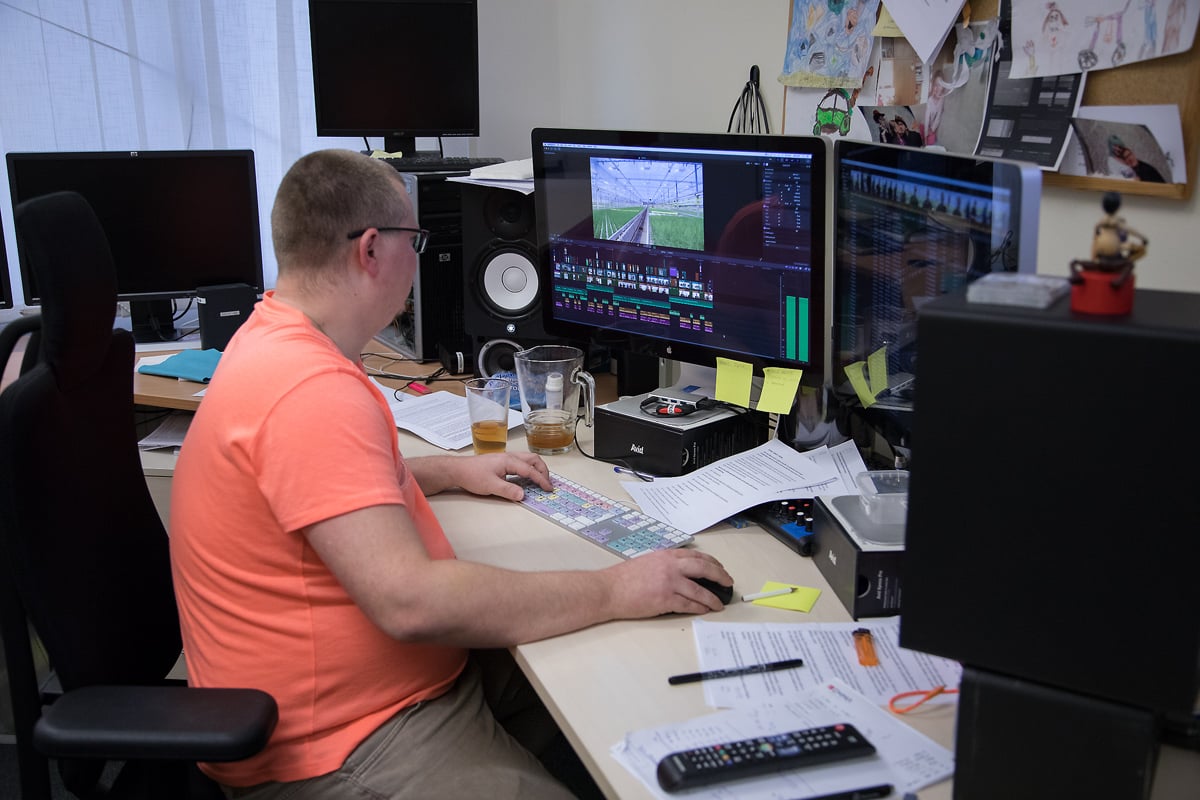 Pohled do střižny.