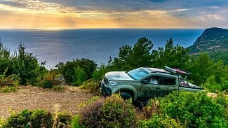 Náhledový obrázek - Mercedes-Benz třídy X projel nejobtížnější turecké silnice