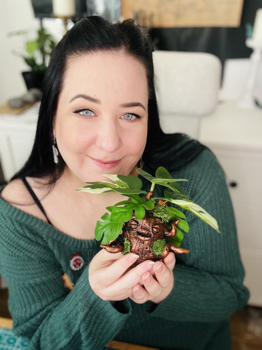 Kateřina Klímová z Kateřina Veliká Art s mandragorou