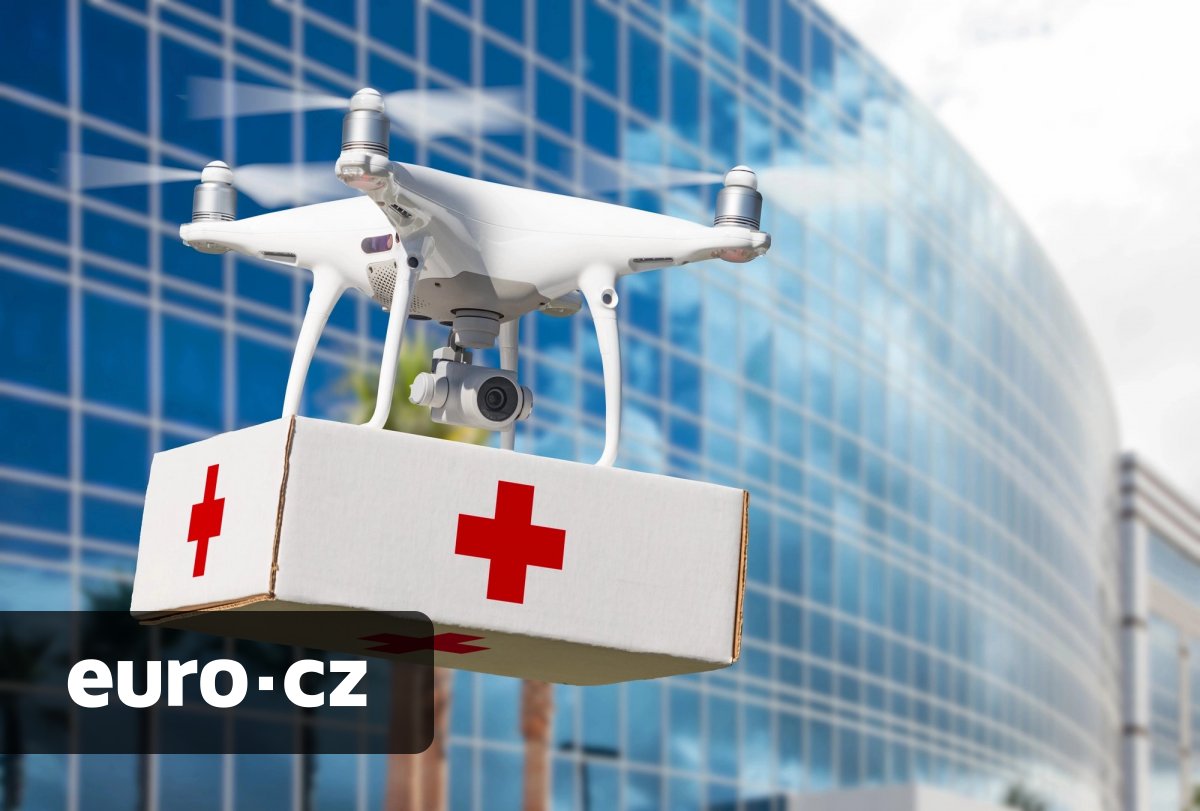 Léky, defibrilátory, a dokonce i orgány. Zdravotnická zařízení využívají čím dál tím víc k urychlení pomoci pacientům drony