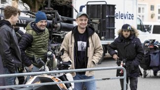 Štáb České televize při natáčení seriálu Ratolesti