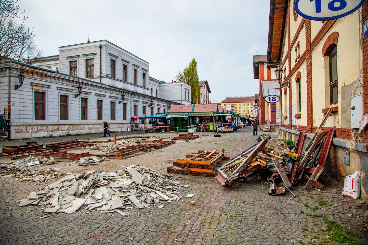 Holešovická tržnice: Kulturní památka v havarijním stavu