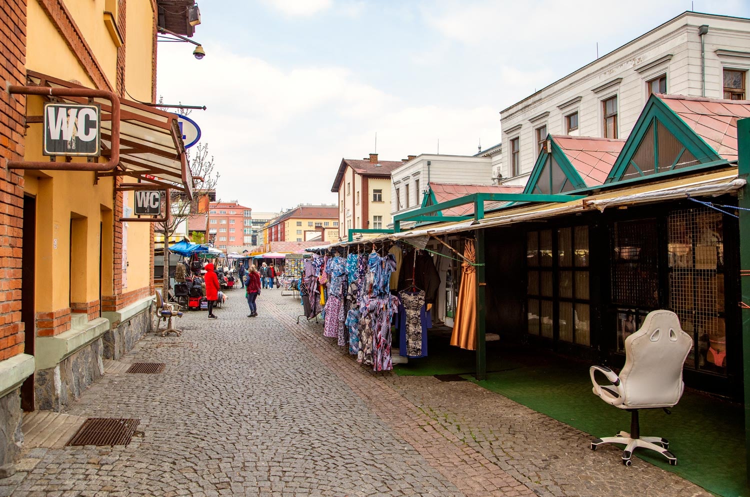 Holešovická tržnice: Kulturní památka v havarijním stavu