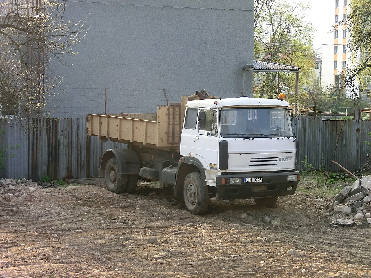 LIAZ