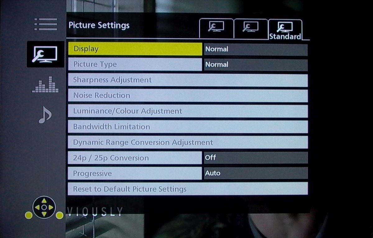 Panasonic DMP-UB700 – menu Option