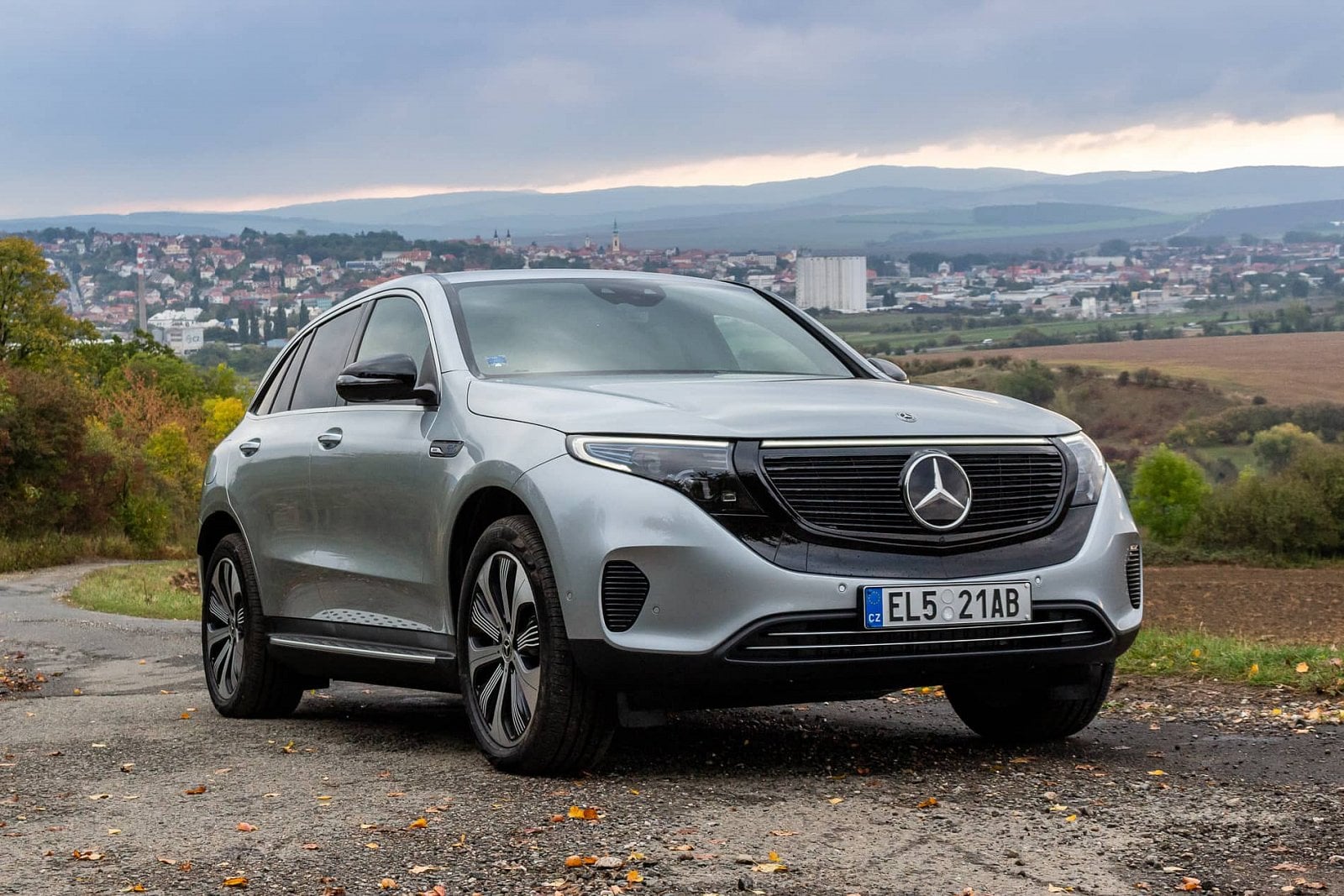 2019-10-Mercedes-Benz-EQC-400-4Matic-20-1.jpg