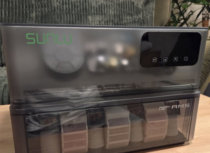 Sušička filamentů Sunlu AMS Heater