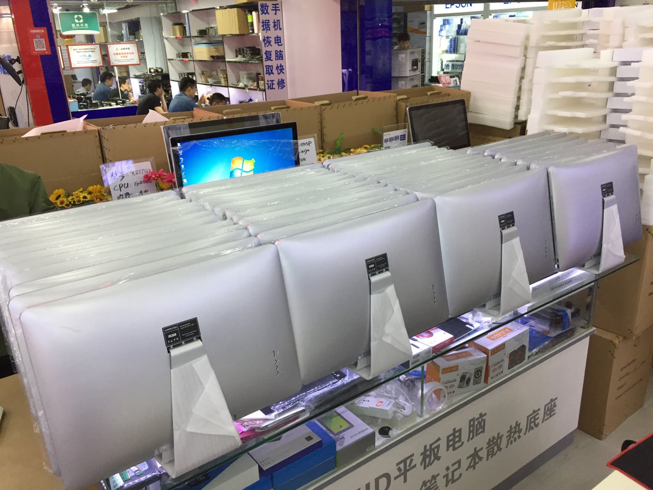 Huaqiangbei, Šen-čen: Největší tržiště s elektronikou na světě