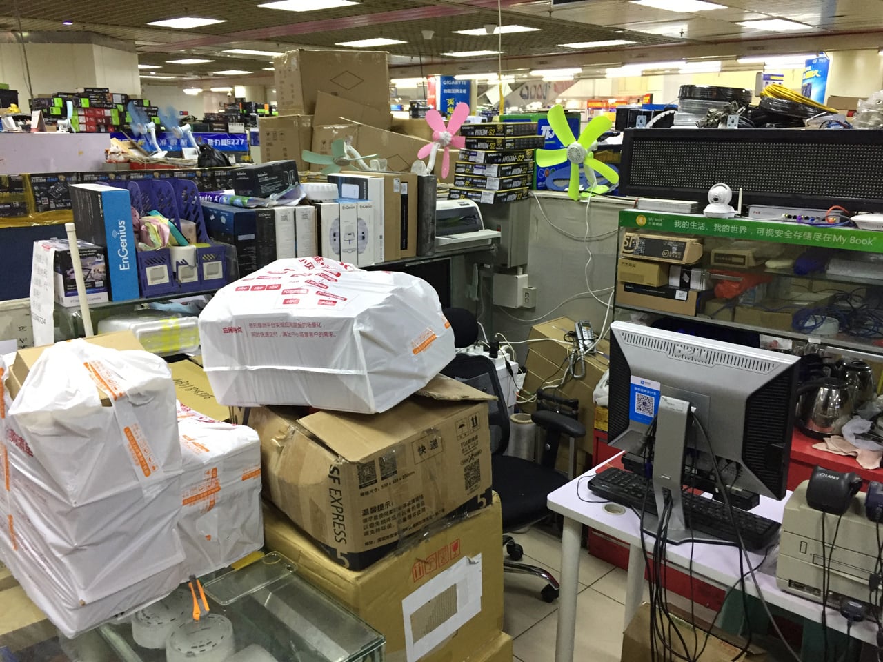 Huaqiangbei, Šen-čen: Největší tržiště s elektronikou na světě