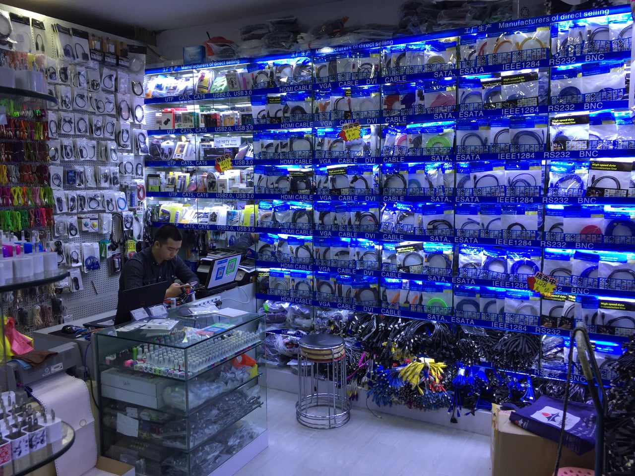 Huaqiangbei, Šen-čen: Největší tržiště s elektronikou na světě