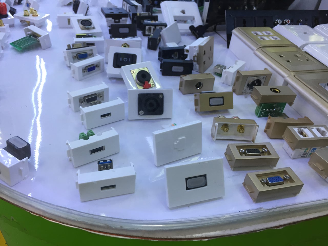 Huaqiangbei, Šen-čen: Největší tržiště s elektronikou na světě