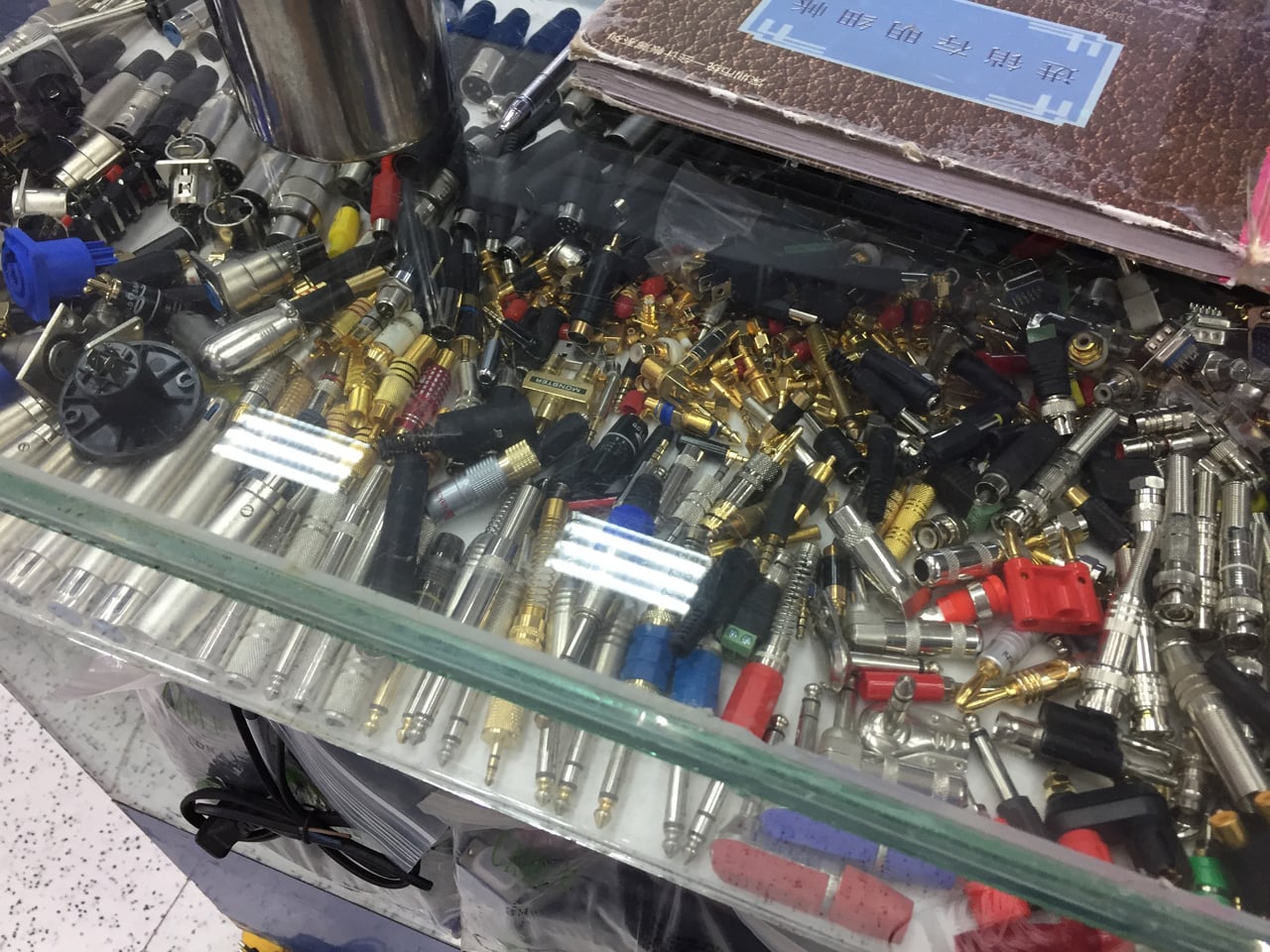 Huaqiangbei, Šen-čen: Největší tržiště s elektronikou na světě