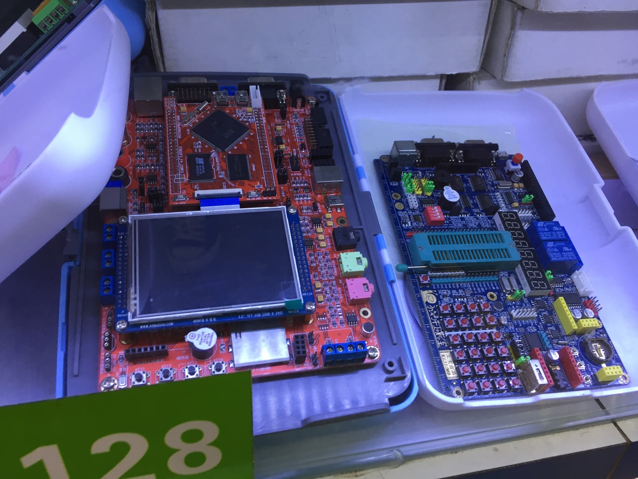 Huaqiangbei, Šen-čen: Největší tržiště s elektronikou na světě