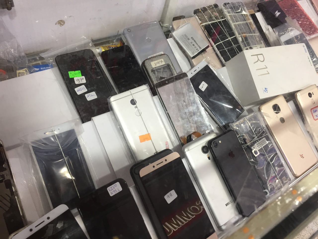 Huaqiangbei, Šen-čen: Největší tržiště s elektronikou na světě