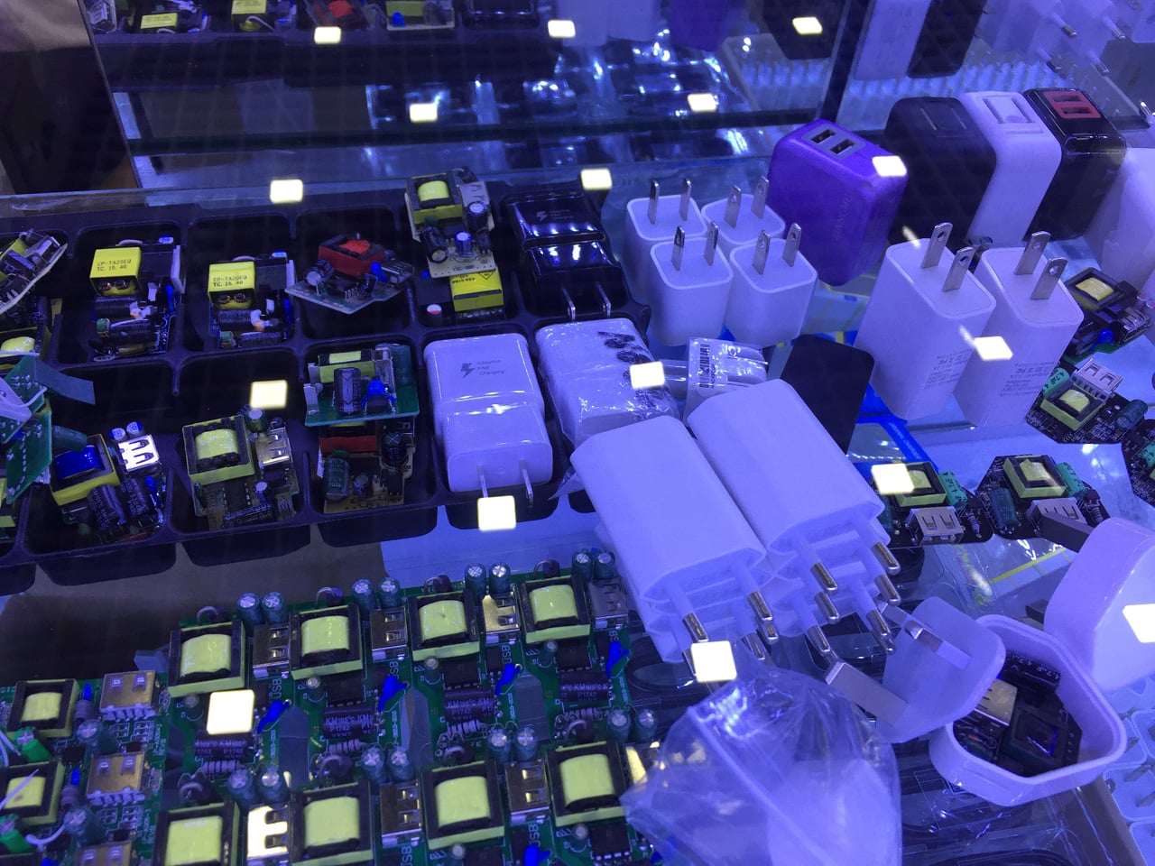 Huaqiangbei, Šen-čen: Největší tržiště s elektronikou na světě