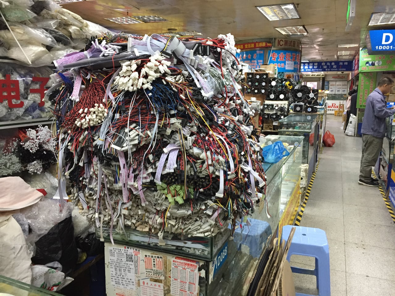 Huaqiangbei, Šen-čen: Největší tržiště s elektronikou na světě