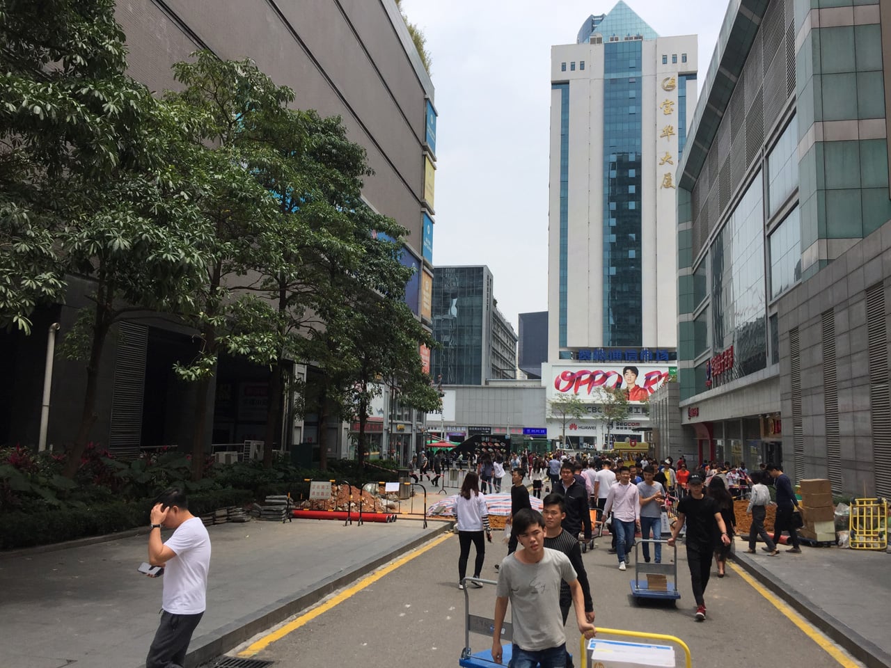 Huaqiangbei, Šen-čen: Největší tržiště s elektronikou na světě