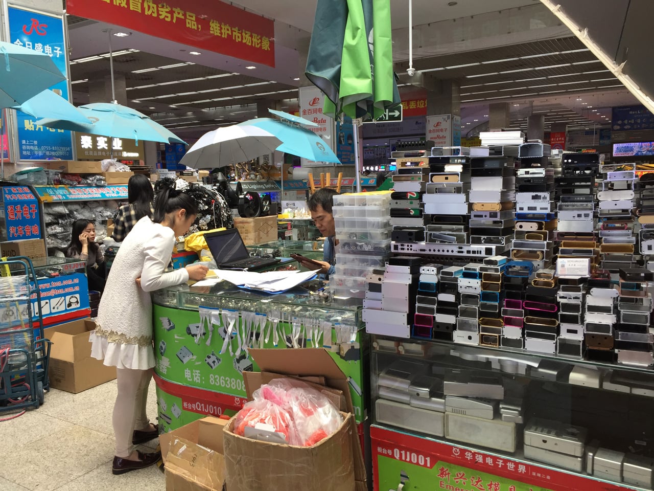 Huaqiangbei, Šen-čen: Největší tržiště s elektronikou na světě