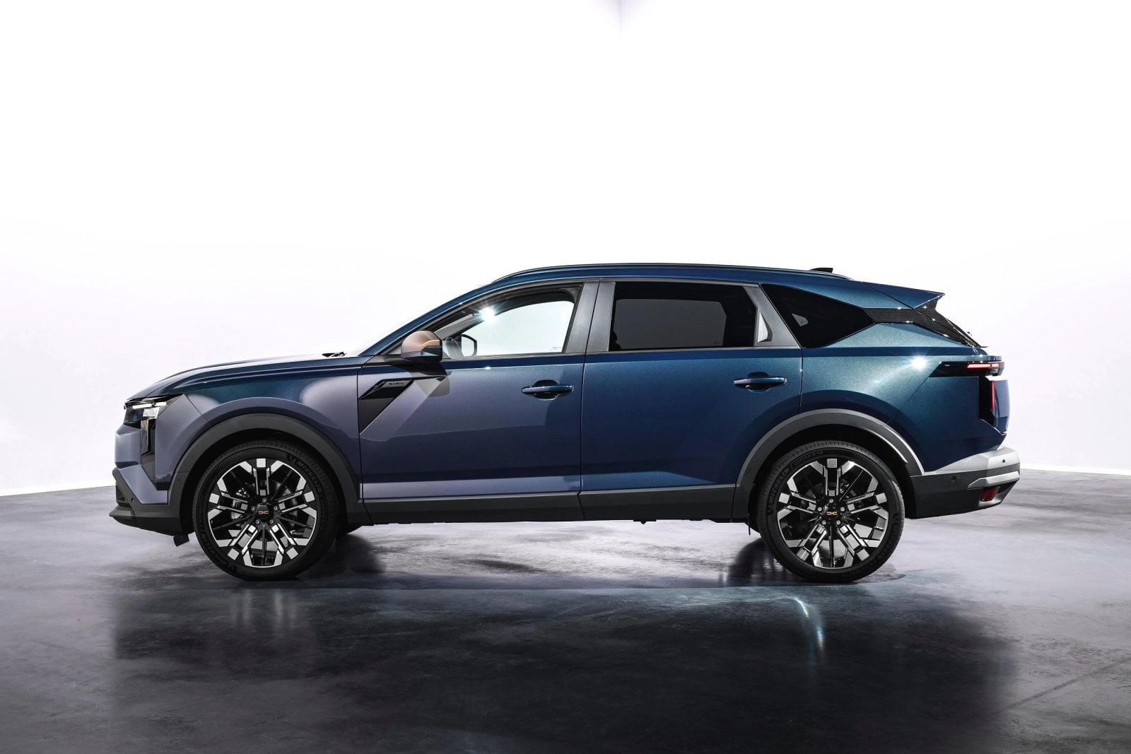 Dacia Striker