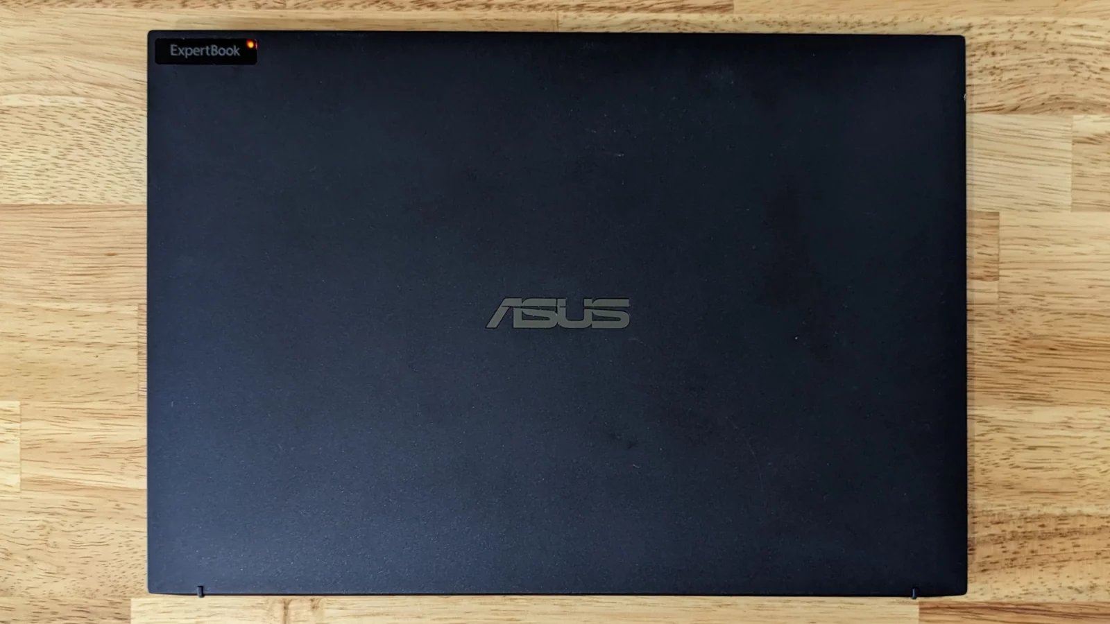 Asus ExpertBook B9