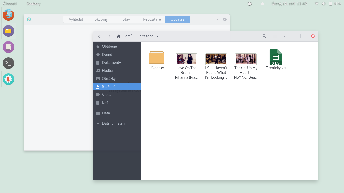 Arch + Gnome + Arc + Copernico theme + vl