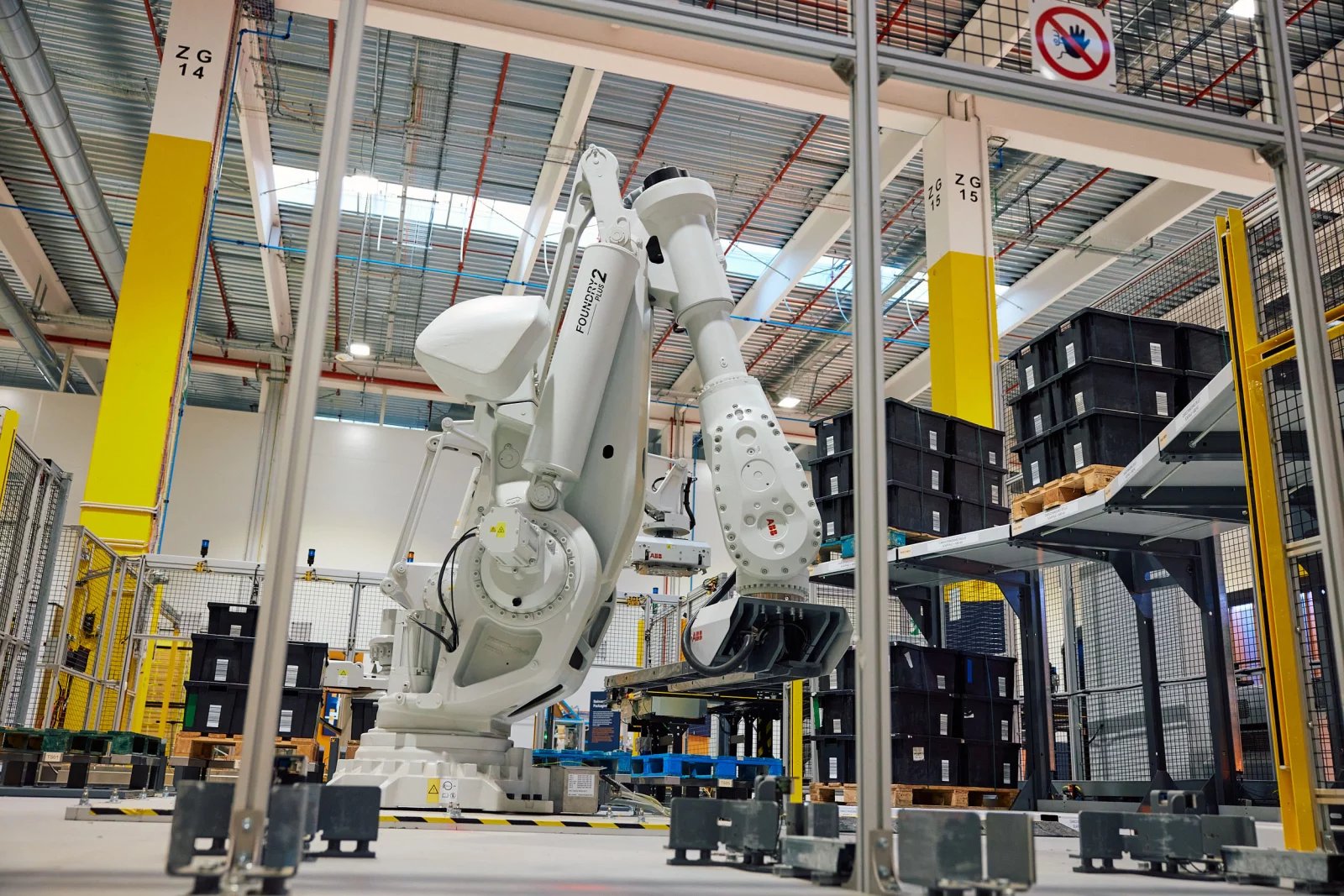 Amazon Robotic Tote Palletiser