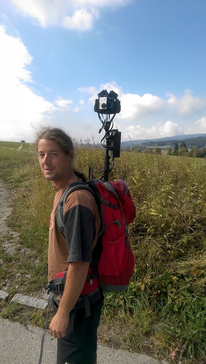 Digitální kartografie na vlastní nohy