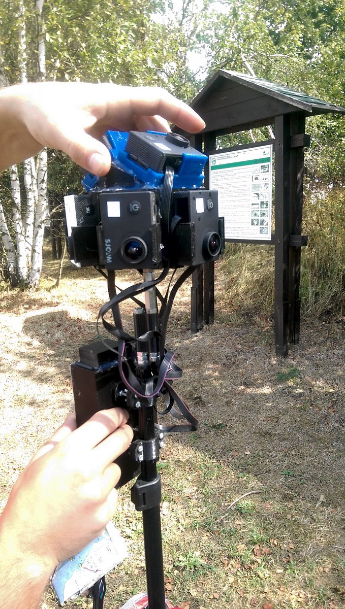 Digitální kartografie na vlastní nohy