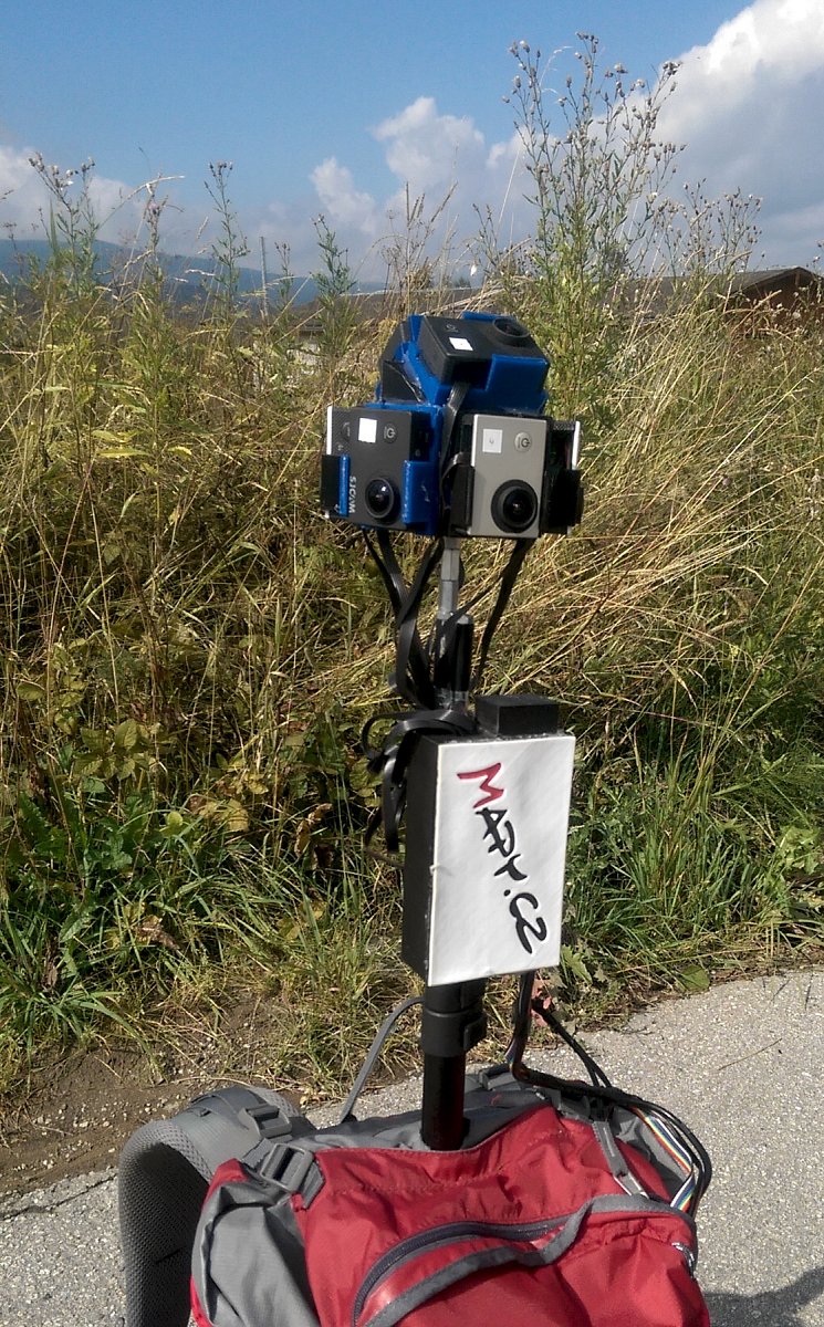 Digitální kartografie na vlastní nohy