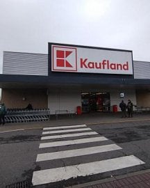 V prosinci 2022 na jeden den musel kvůli hlodavcům a jejich trusu zavřít svůj sklad chrudimský Kaufland