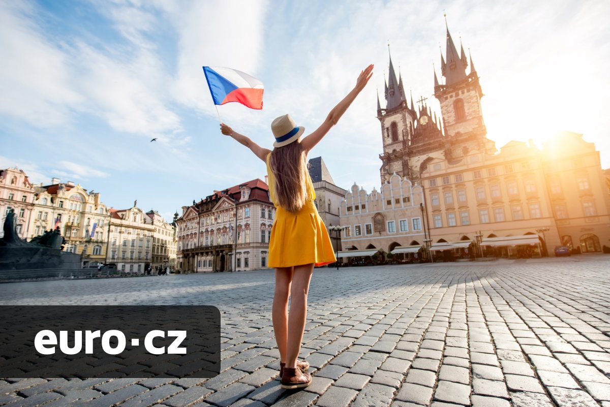 Praha přitahuje luxus, turismus i miliardové investice. Hotelový trh i cestovní ruch mají nakročeno k přepsání rekordu z roku 2019