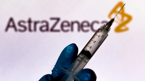 Náhledový obrázek - Moc velká konkurence a nulové zisky k tomu. Společnost AstraZeneca stahuje z evropského trhu vakcínu proti covidu