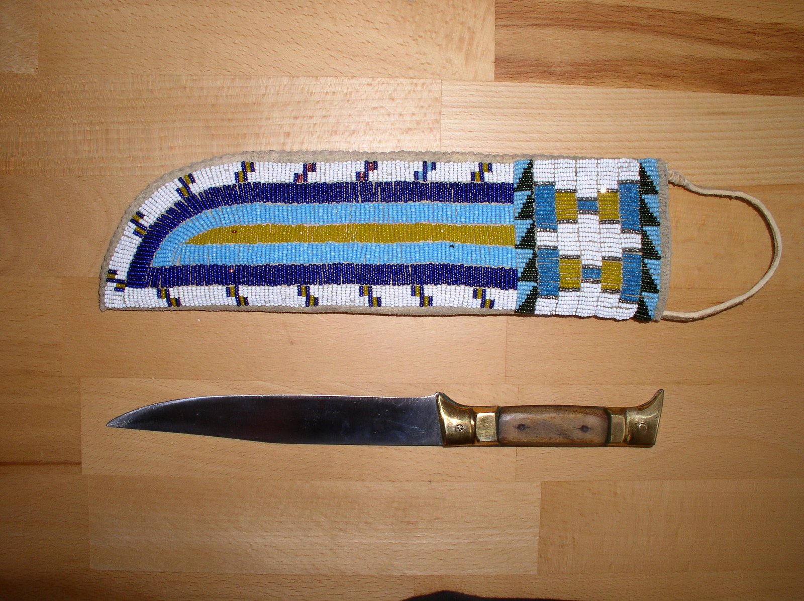 Mirek Beneš šije indiánská týpí a patchworkové textilní doplňky