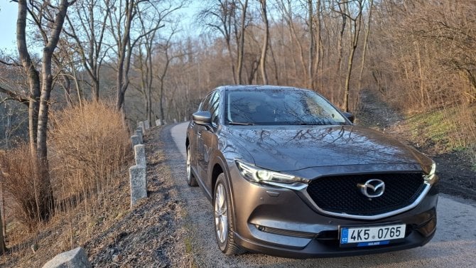 Test ojetiny: Když ojeté SUV, tak z Japonska. Mazda CX-5 II je spolehlivá, jen musí mít správný motor