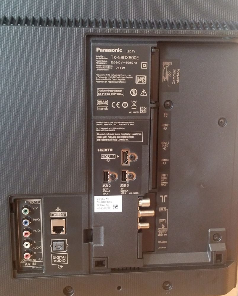 Panasonic TX-58DX800 (test)