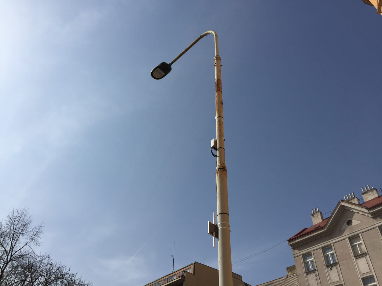 Zahájení budování chytrého osvětlení v Praze v Karlíně