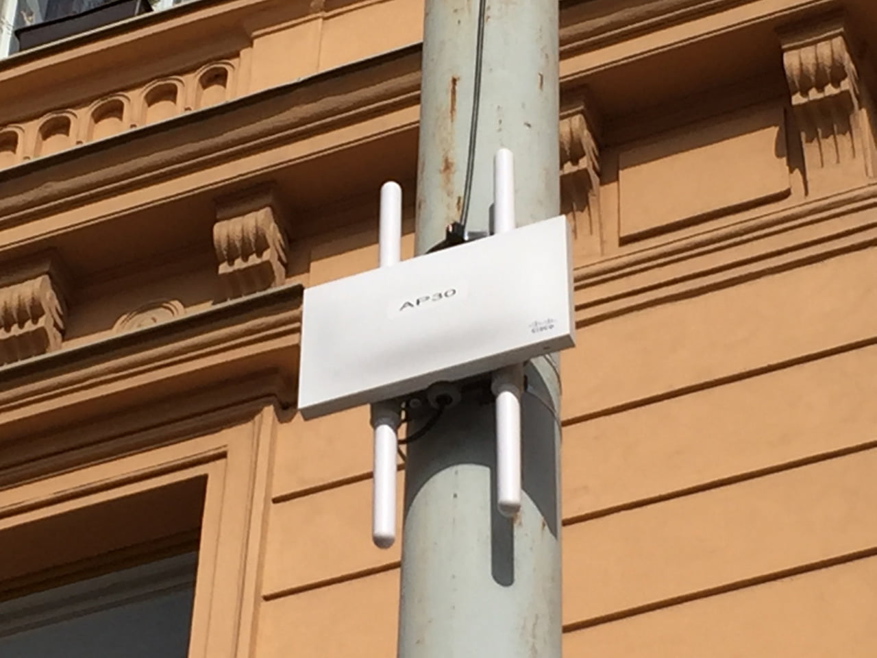 Zahájení budování chytrého osvětlení v Praze v Karlíně