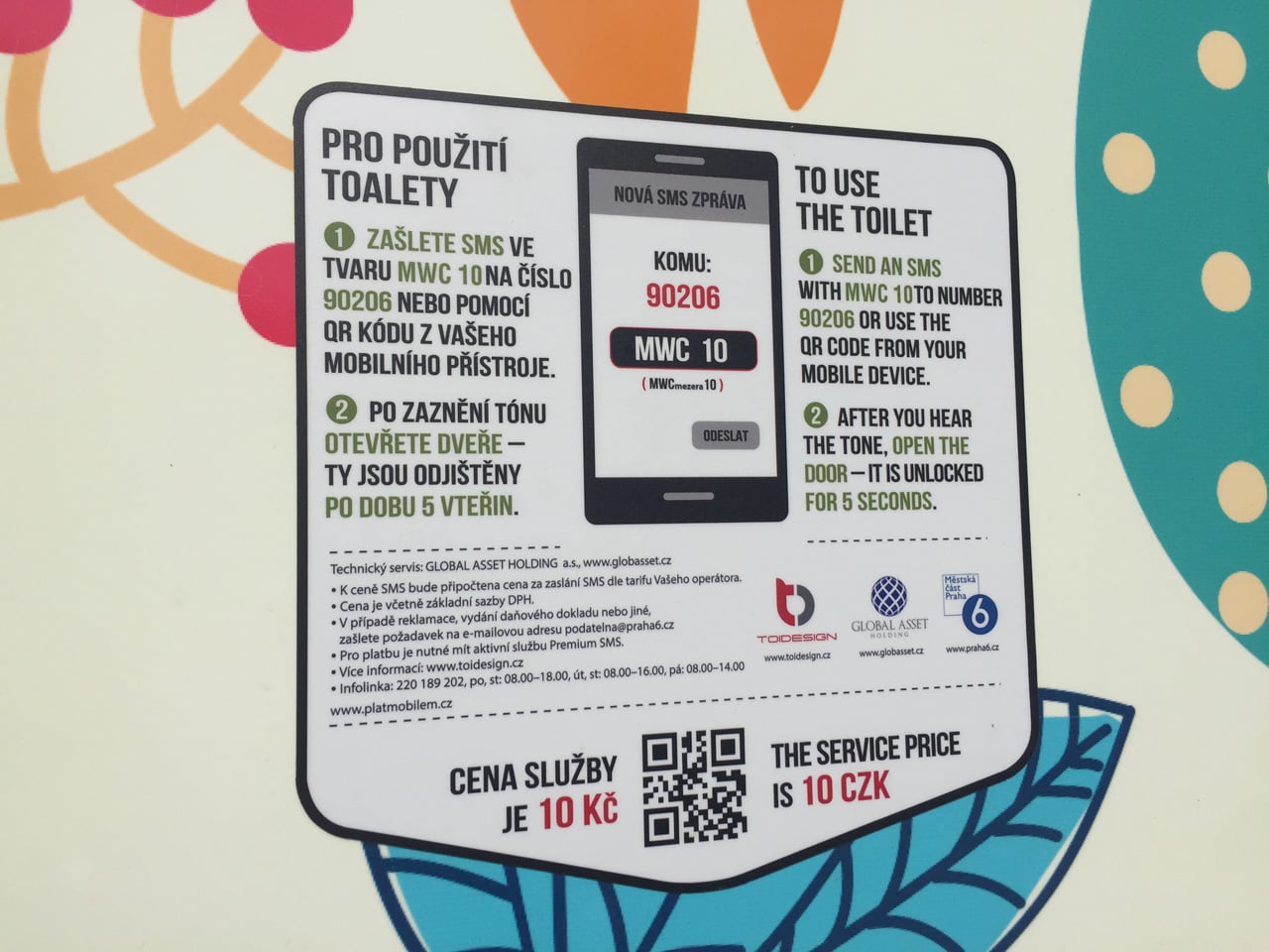 Chytrá kadibudka v Praze v Dejvicích