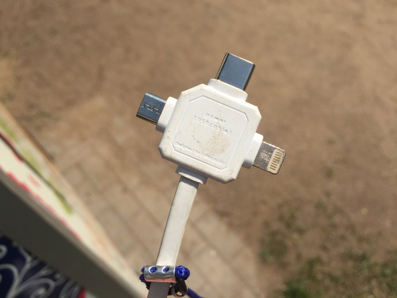 Chytrá kadibudka v Praze v Dejvicích