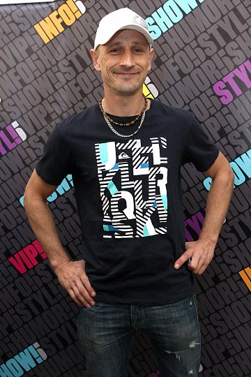 Zpěvák a kytarista skupiny Wohnout Matěj Homola