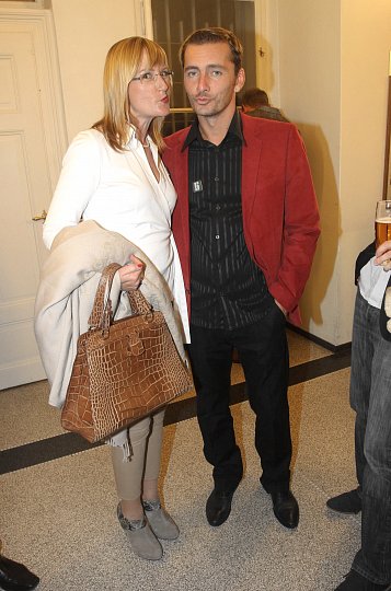 Moderátoři Štěpánka Duchková a Petr Vondráček