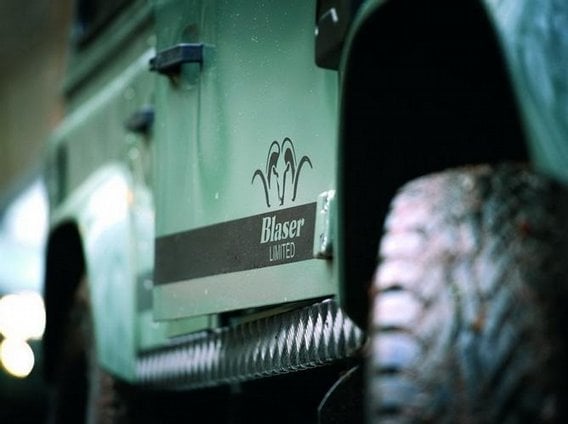 2012-07-land-rover-defender-blaser-2.jpg