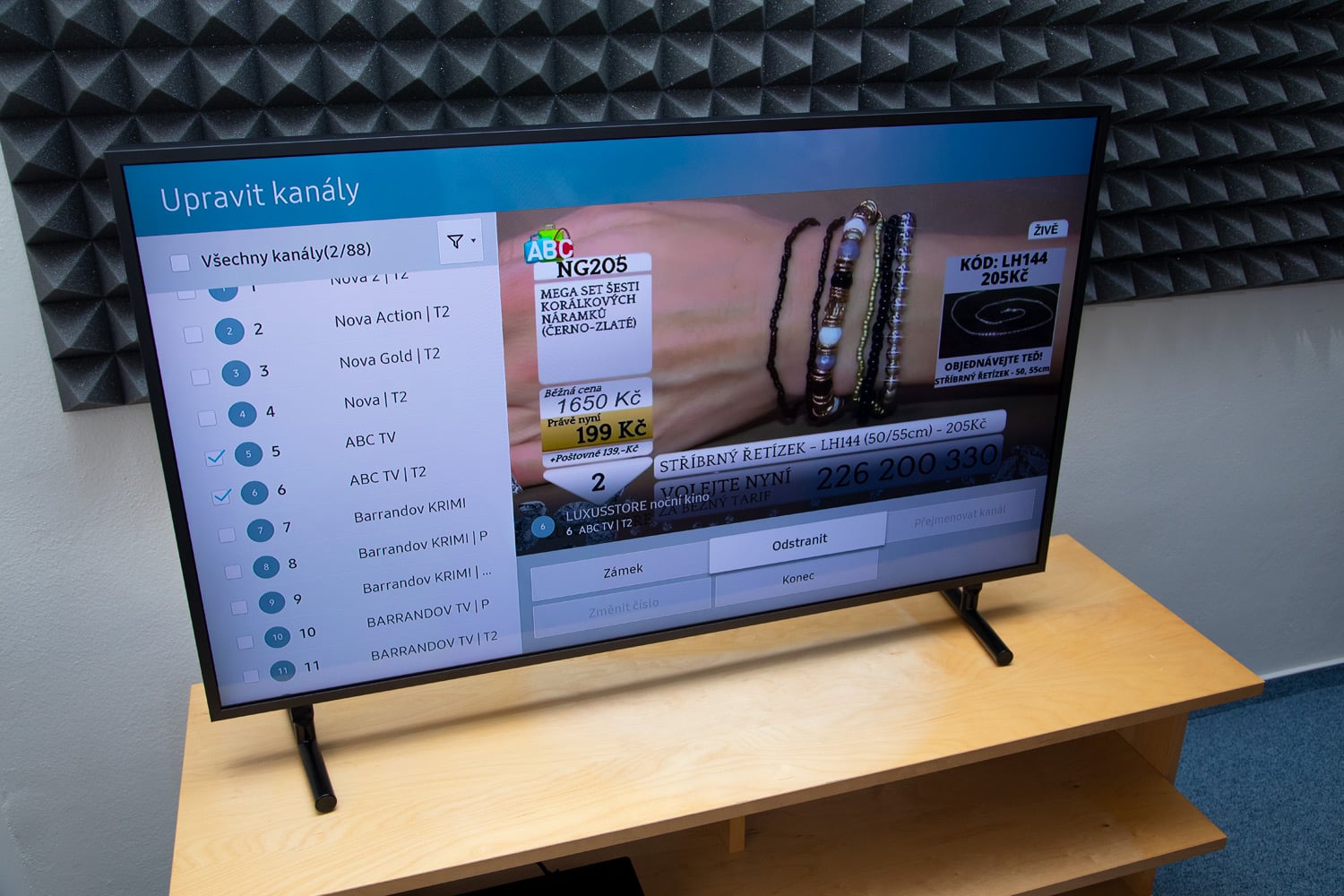 Samsung QE43LS03: Smart Hub, EPG, řazení stanic