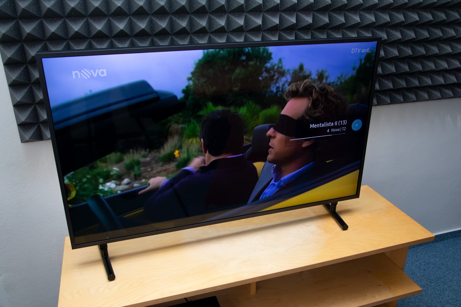 Samsung QE43LS03: Smart Hub, EPG, řazení stanic