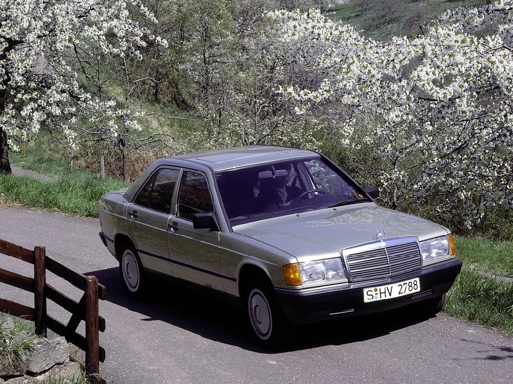 Retro: Mercedes-Benz W201