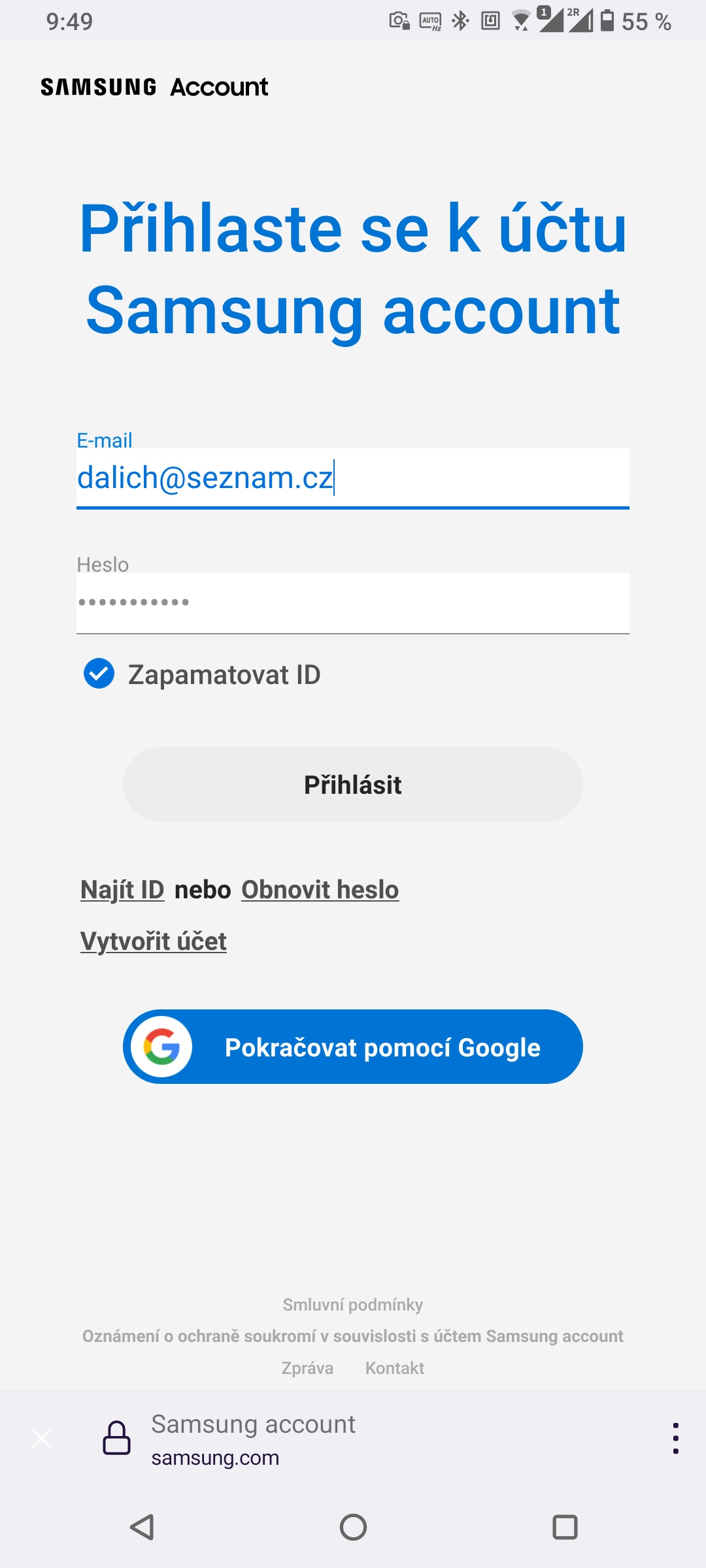 Samsung Galaxy Watch 4. Registrace Samsung účtu není podmínkou, ale získáte více služeb pro hodinky. (14. 12. 2021)