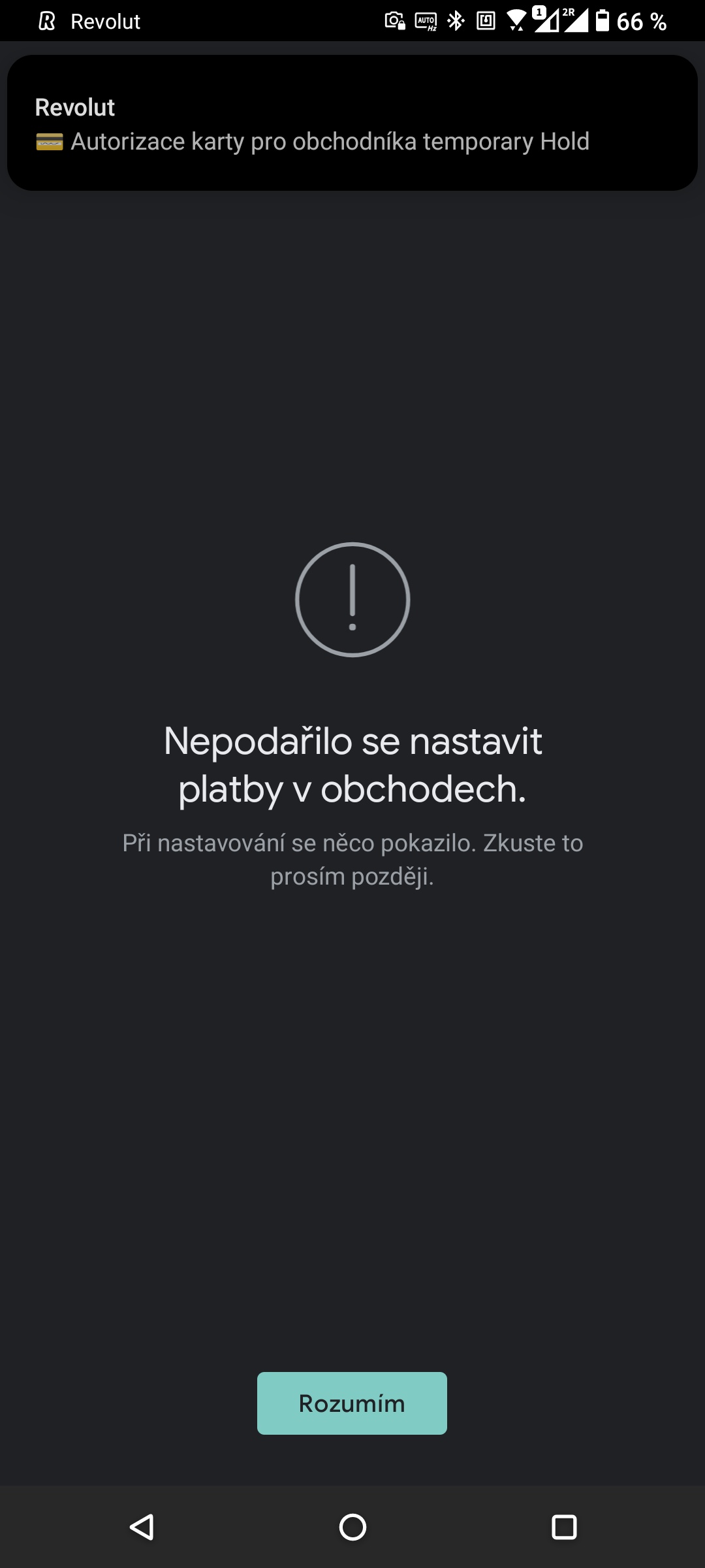 Samsung Galaxy Watch 4. Chybové hlášení. Nastavení karty pro Google Pay může zazlobit. (14. 12. 2021)